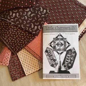 Quilted Runners Fabric and Pattern
Excellent Condition